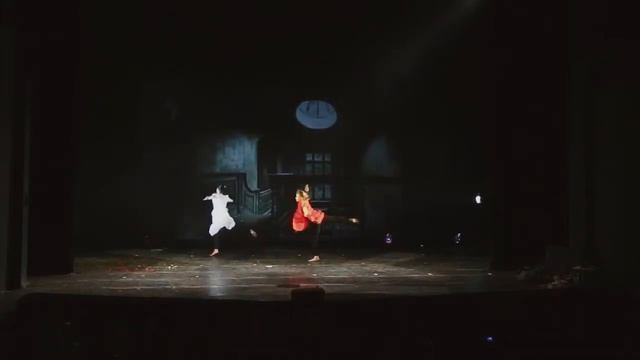 Танцевальный номер "Я остаюсь"