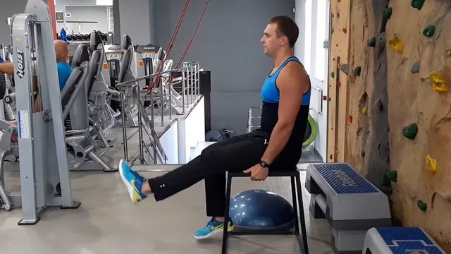 Разгибание колена +сгибание бедра