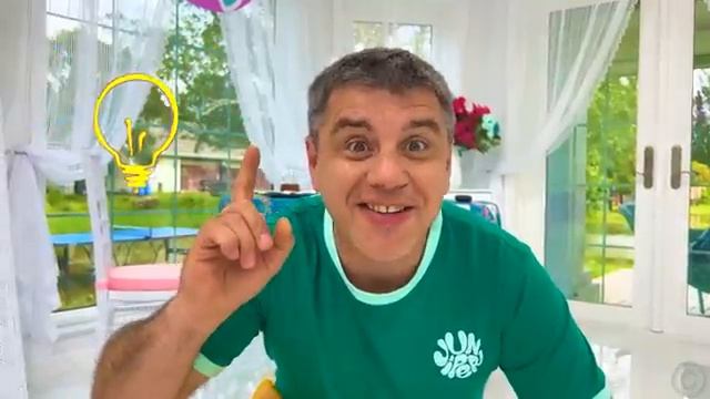 Настя и папа летом