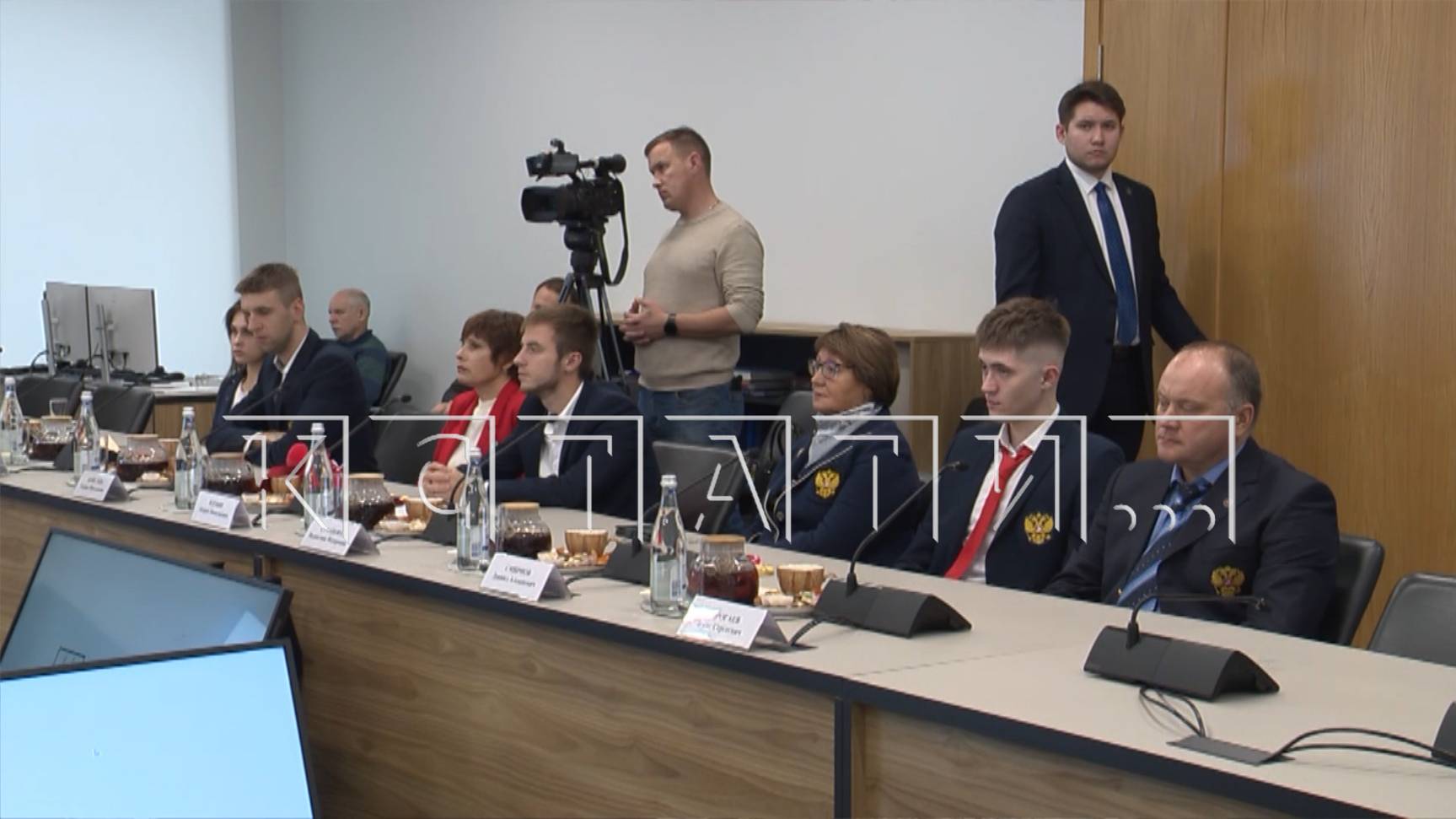 Губернатор Нижегородской области встретился с  участниками летних паралимпийских игр