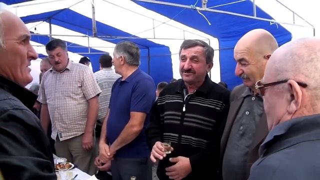 Гизель поёт!