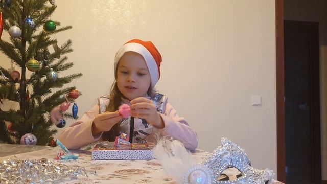 открываем адвент календарь лол