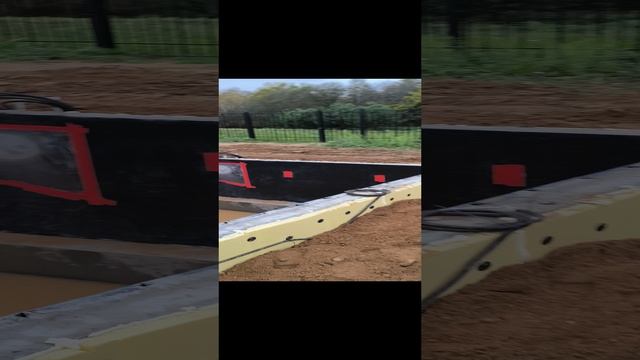1000436404.mp4
