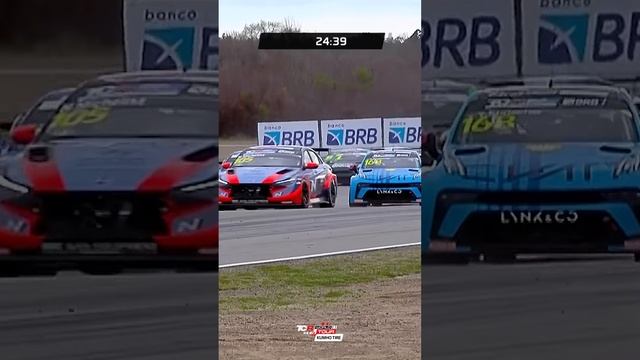 Race 1 is underway at El Pinar! 🚦 #TCRWorldTour
