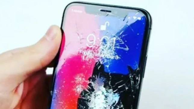 Замена дисплея и корпуса в iPhone 13. Ставим копии дисплея и корпуса. Айфон 13. Чудеса )
