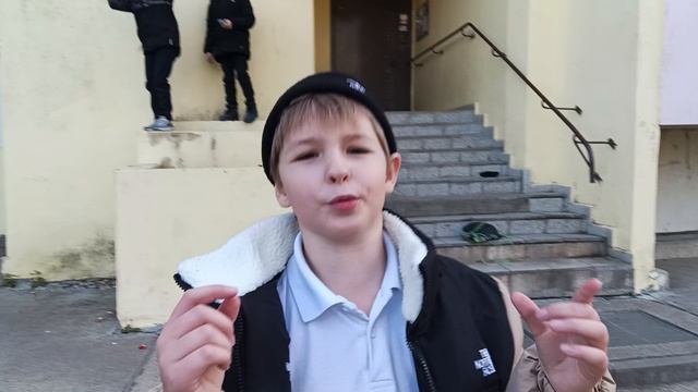 1000272792.mp4