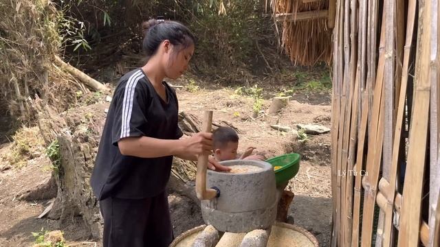 Life of a 17-Year-Old Single Mother - Harvesting water spinach & Helping pregnant women - ly tu ca