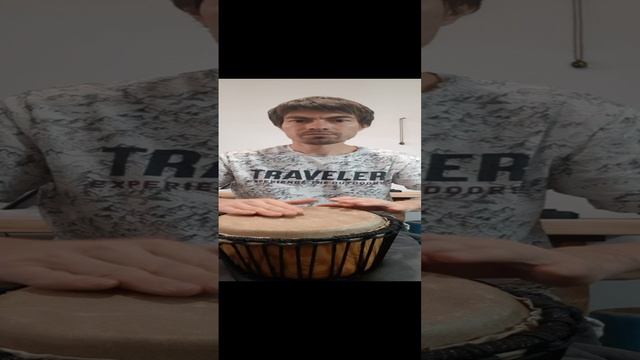 Небольшой джембе с трёх язычковым пламенем