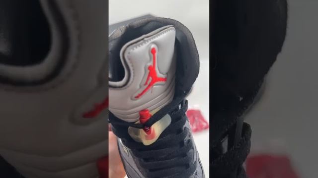 Кроссовки Nike Air Jordan 5 Retro Off-White