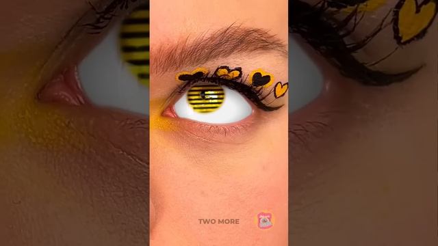 Bee-stripe-tion! 🐝 #bees #visualeffects #fun #comedy