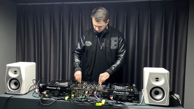 KVZAK Live Set 2024 (UK Bassline/Bass House )