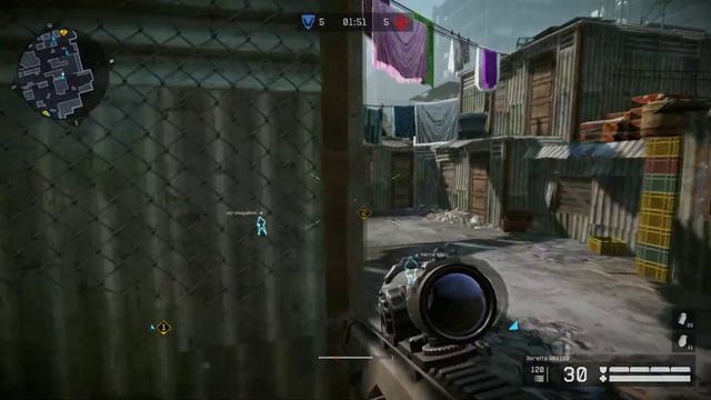 Читер в начале старался не палиться, после нагло подрубил Warface