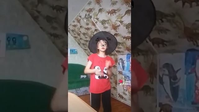 Like_7437437908119075182.mp4