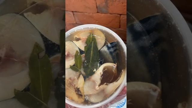 Вкусная скумбрия пряного посола в баночках от Вялим и Коптим