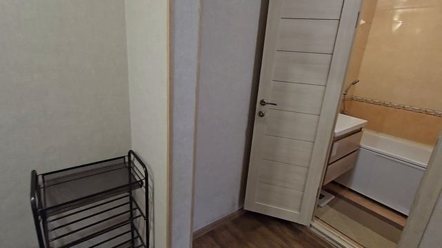 пер. авиамоторный 28 7/9. . Ростов-на-Дону.  сдается двухкомнатная ая квартира. 89614390879