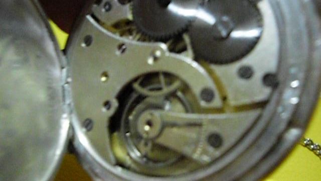 Швейцарские карманные часы Tavannes 84 пробы