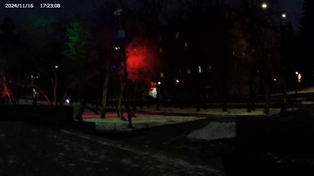 сквер на Богдана  возле  администрации