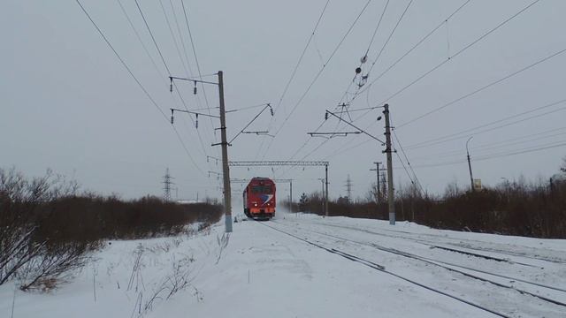 Тепловоз ТЭП70БС-070 резервом