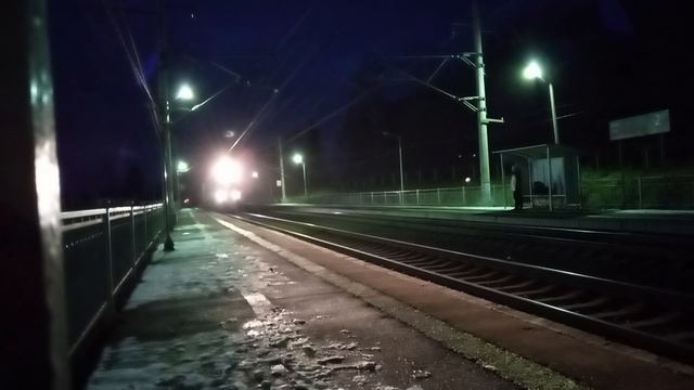 Тэп70бс с поездом