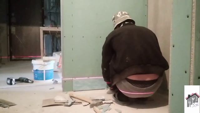 3ч. Ремонт ванной комнаты своими руками и укладка плитки на стены, подрезка.