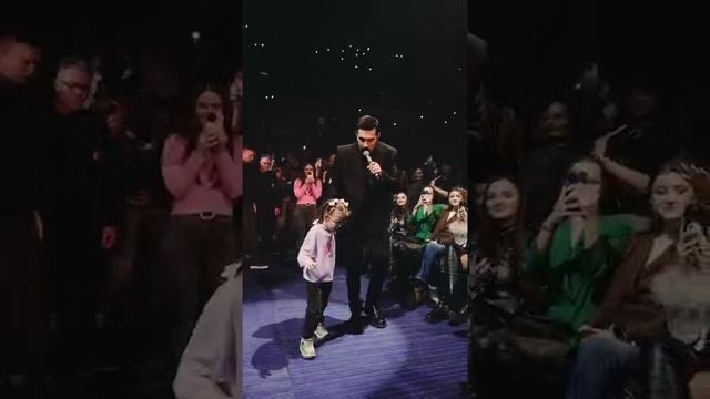 2_5319031990656194961.mp4