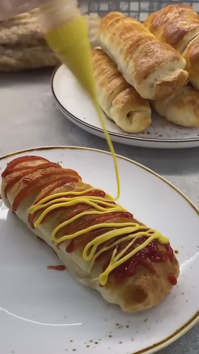 Прокачай свою сосиску👍  Сосиски в тесте