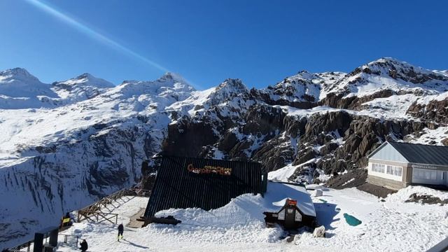 Счастье живет рядом с нами
