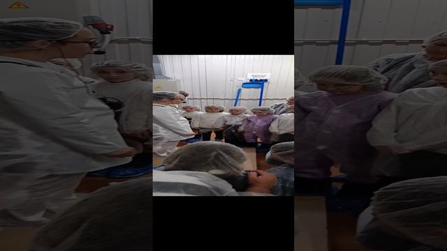 Производство шоколада на современной фабрике / Chocolate production in a modern factory /