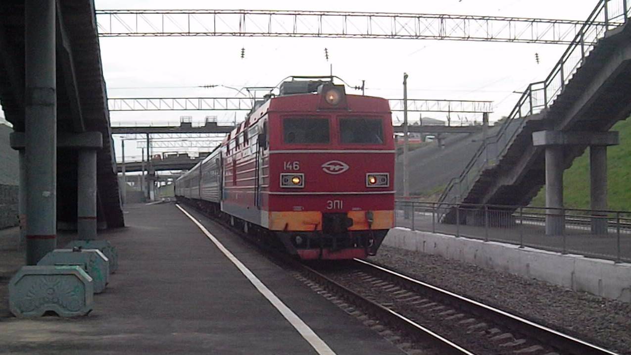 Электровоз ЭП1-146