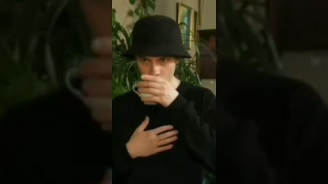 Доброе утро... всем хорошего дня...