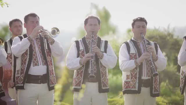 Музика популарэ молдовеняскэ 💕💖 "Буничи ку воча калдэ" 🪗🎻🎺🎶