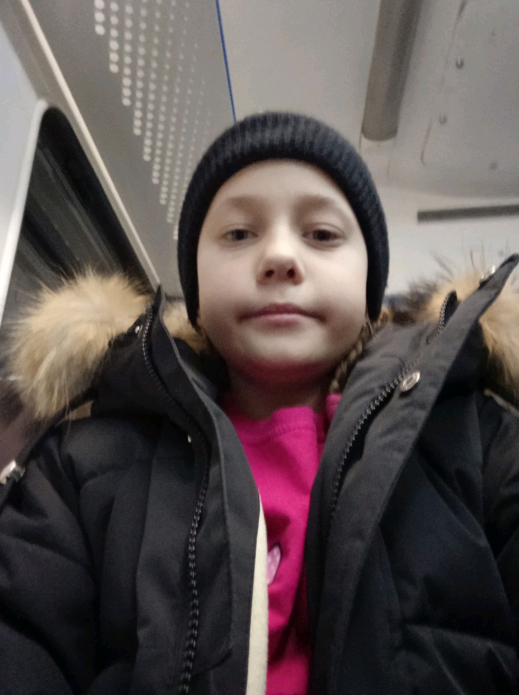 Я ХОЧУ ПРОСТО С ВАМИ РАЗГОВАРИВАТЬ НЕ ПИШИТЕ МНЕ РАЗДЕВАЙСЯ И Т. Д. Я ПРОСТО ХОЧУ СНЯТЬ ТРАНСЛЯЦИЮ!