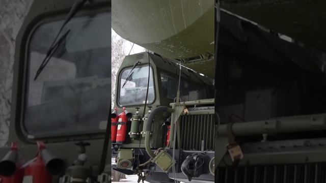 пгрк Ярс с ядерной ракеmой