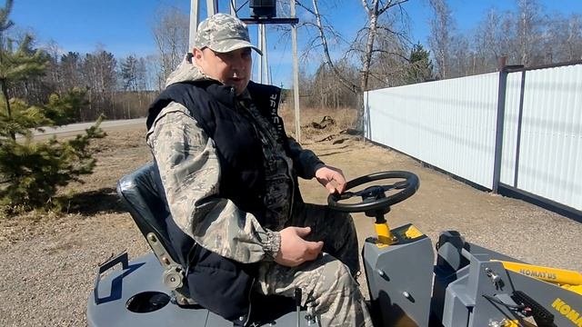 Самодельный мини погрузчик Коматус