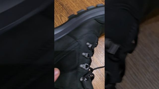 Ботинки ECCO RUGGED TRACK