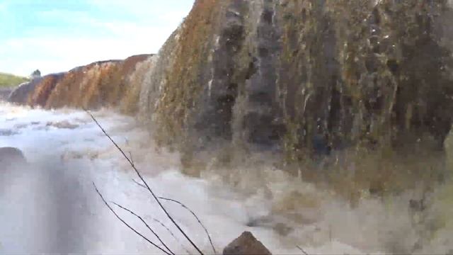 Саблино. Водопады. Попали под ливень.