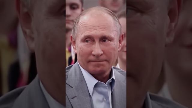 Putin's eye wink😍