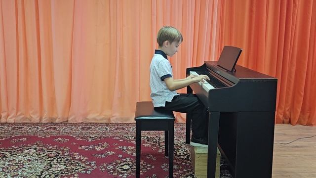 Алябьев Виталий 7 лет, Белорусская полька "Янка"