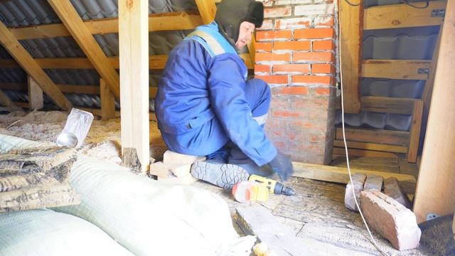 Не хватает маме её пенсии содержать сына но она вкусно готовит Старается Деревенский быт За городом