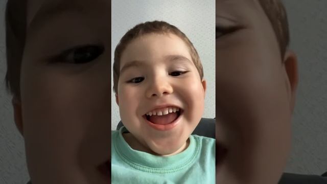 смешилка от Нурислама 🤣 #смешно #нурислам #веселыймальчик #shorts