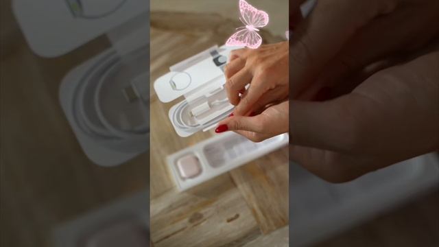 Распаковка Apple Watch в красивом розовом цвете