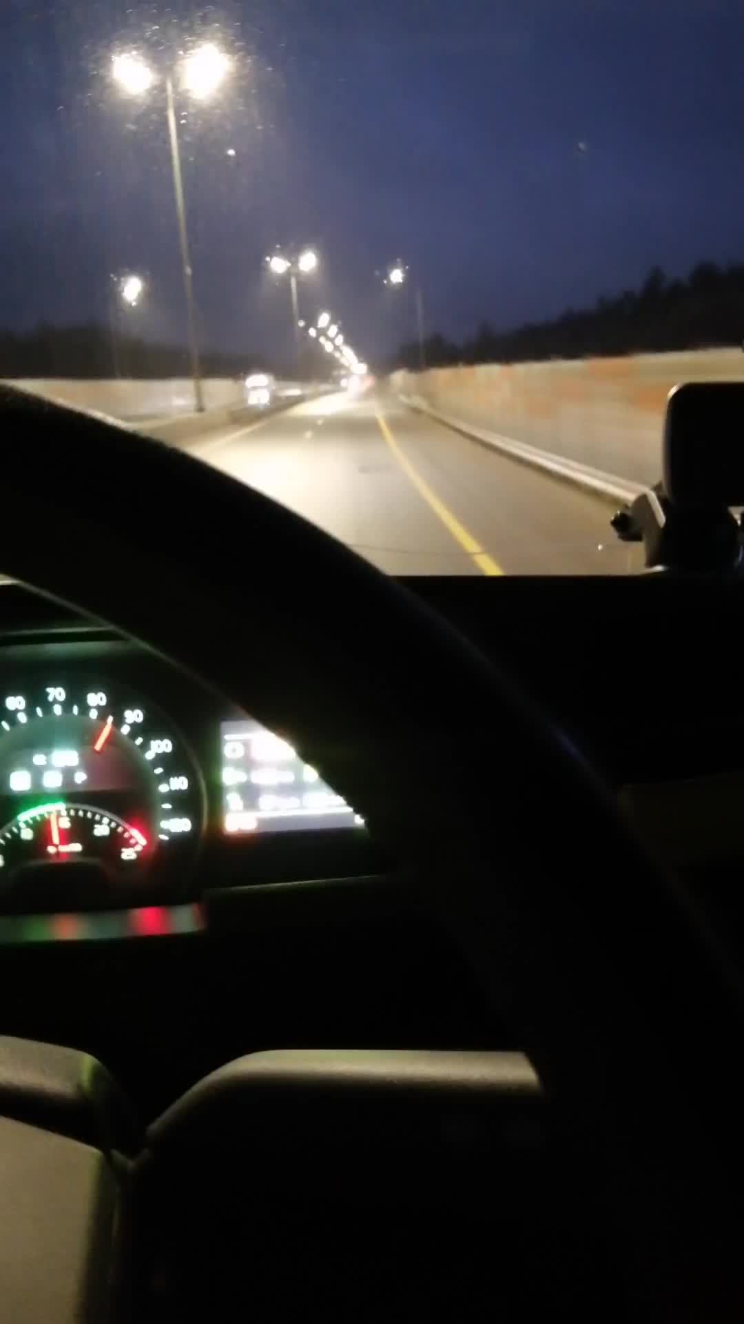 М 10
