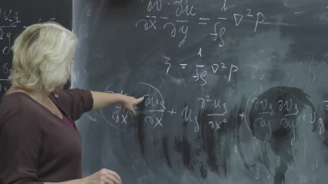 Уравнения, описывающие крупномасштабные процессы II