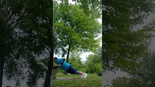 упражнение на скамейке