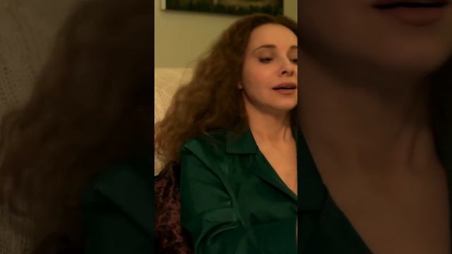 Знаешь, знаешь, мне некому звонить