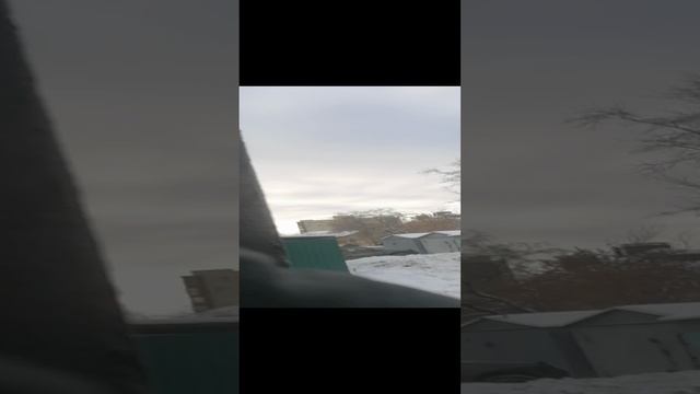 Гаражный затвор на ворота.