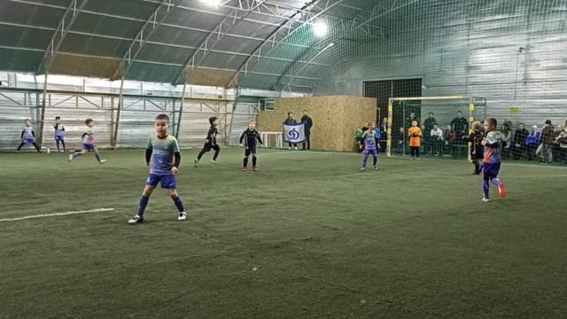 ДФЛ. Зимнее первенство по 2016г. Серебряная лига.Торнадо 2017 - ФК Лион 2016 1 тайм