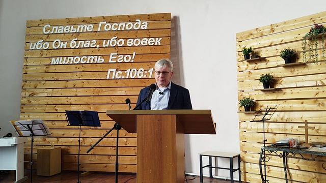 В.Воронин: "Мы - члены поисково-спасательной команды Христа".