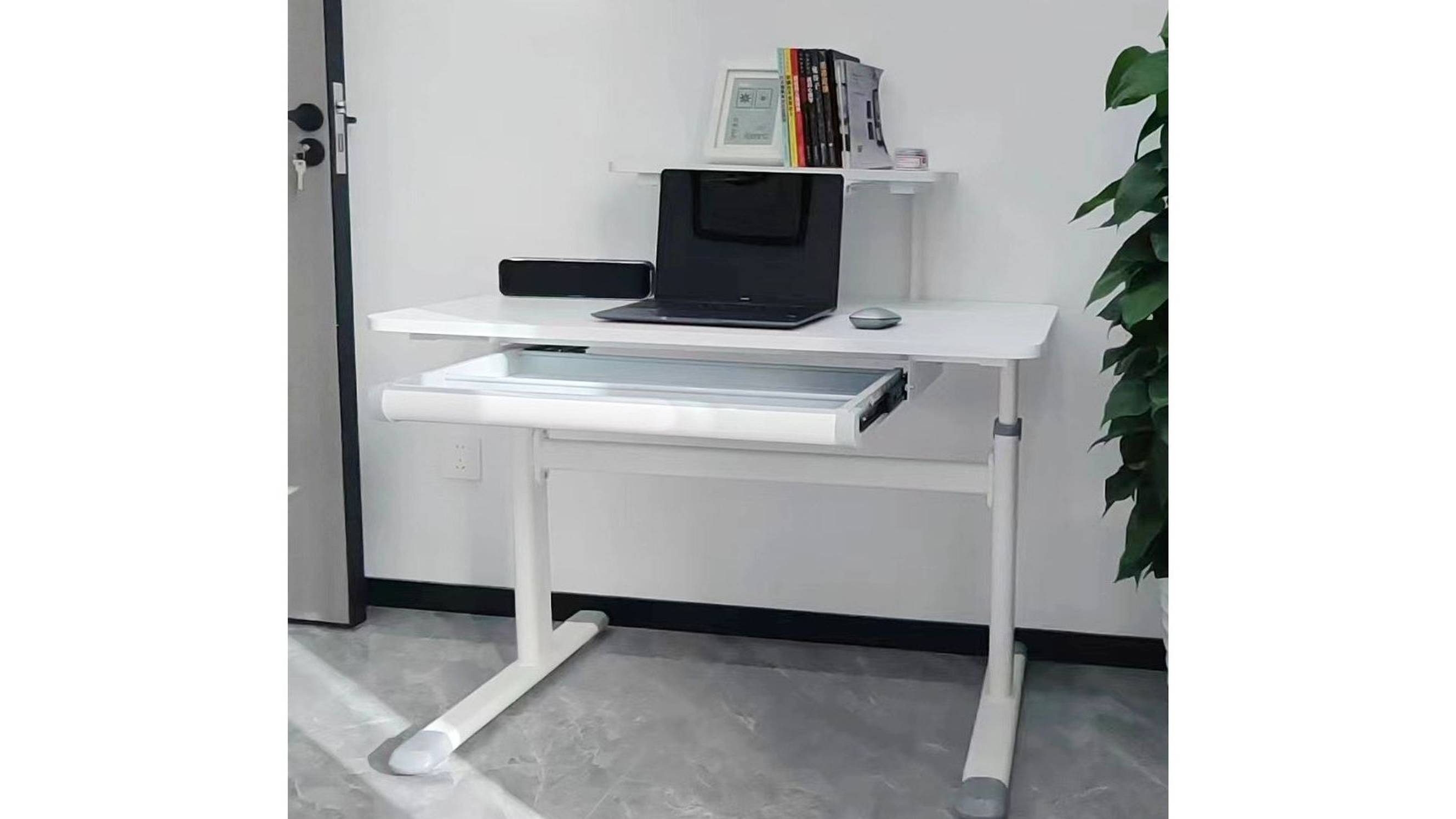 Растущая парта Lott Avalon - ширина 100 см - для детей от 1 до 11 класса.