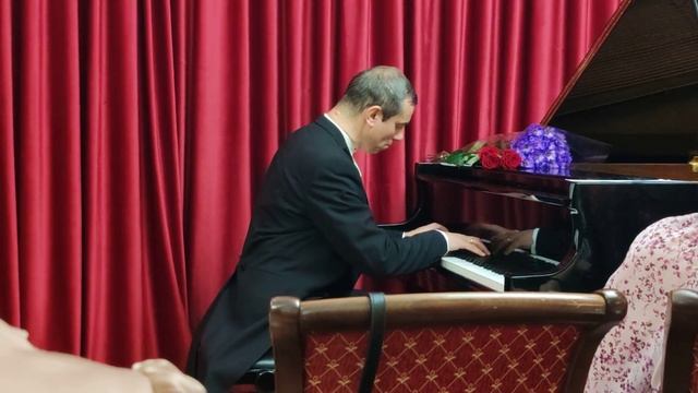 Концерт фортепианной музыки от Игоря Гольденберга